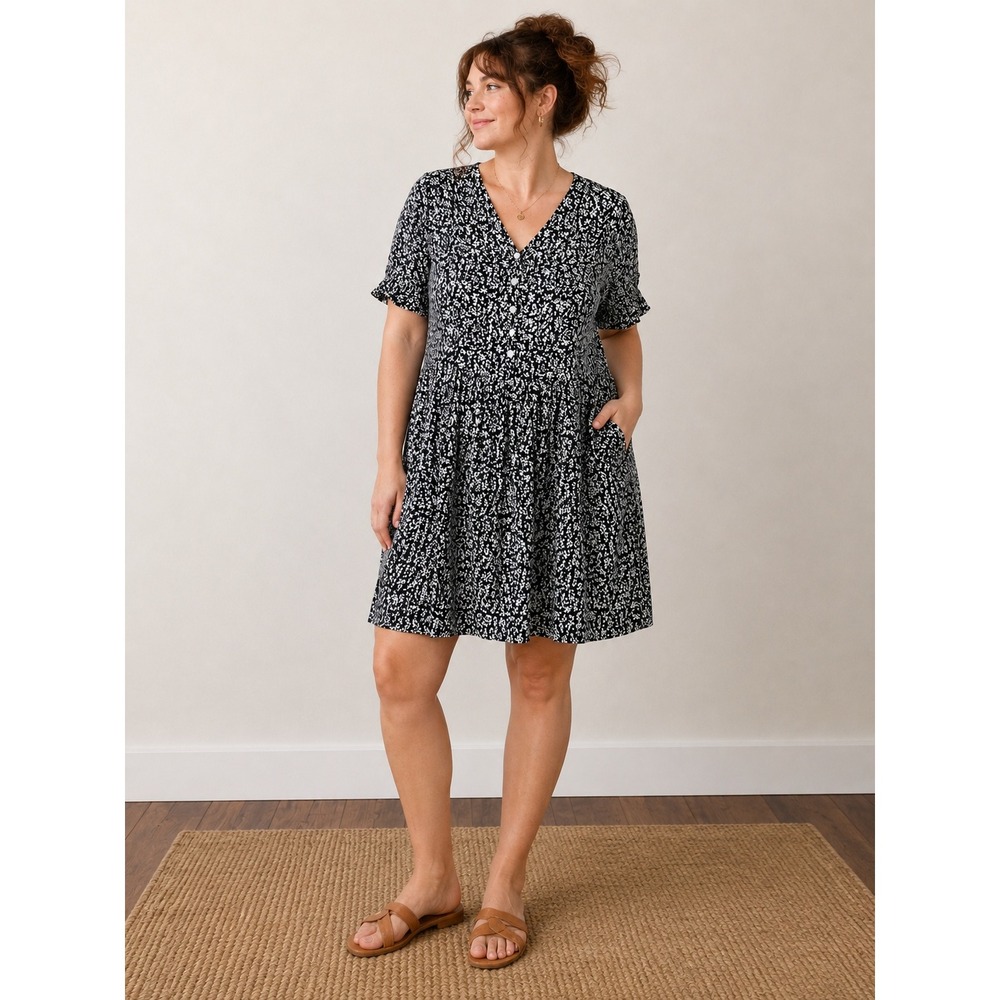 Kathie Lee vintage Med / Lg Floral Button‎ Front V-Neck Short Sleeve Mini Dress